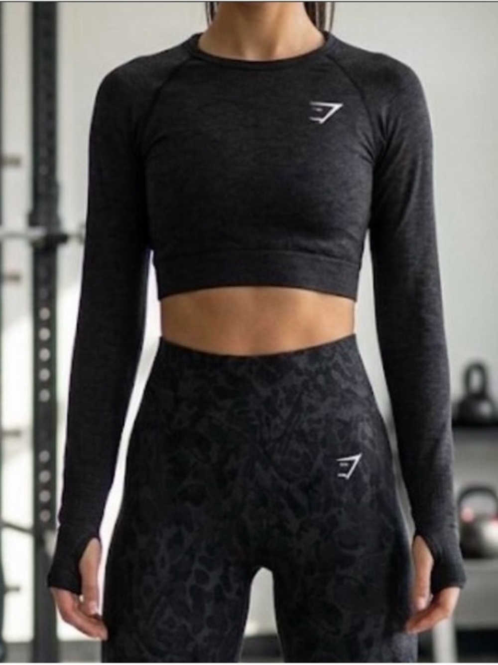 Gymshark Women’s Charcoal Long Sleeve Crop Top
